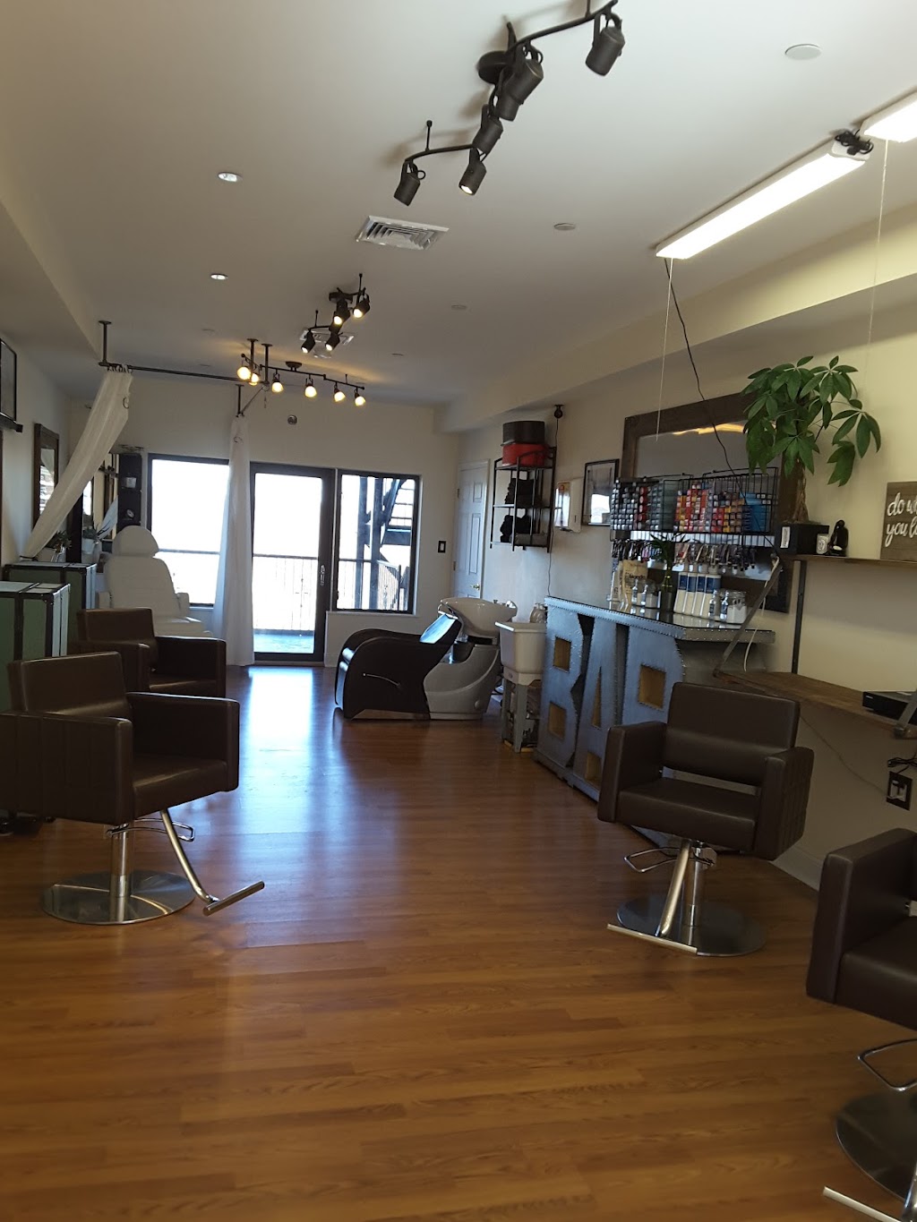 Embrace U Salon | 7-11, Legion Dr, Valhalla, NY 10595 | Phone: (914) 469-4815