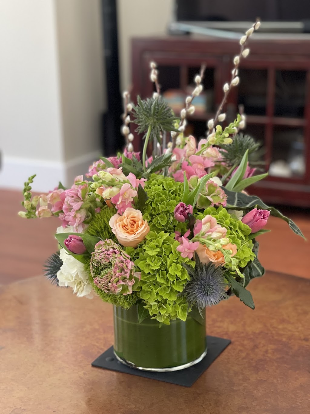Bouquets & Beyond Florals and Events | 787 Main St S b4, Woodbury, CT 06798 | Phone: (203) 586-1899