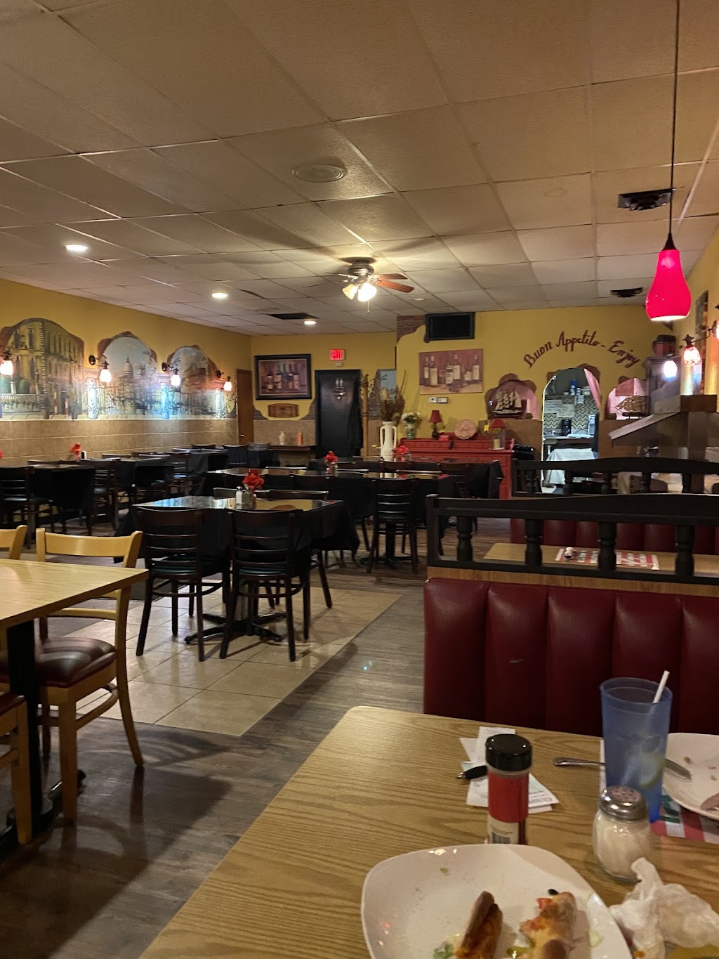 Portofinos Pizza & Restaurant | 800 Radio Rd, Little Egg Harbor Township, NJ 08087 | Phone: (609) 296-1173