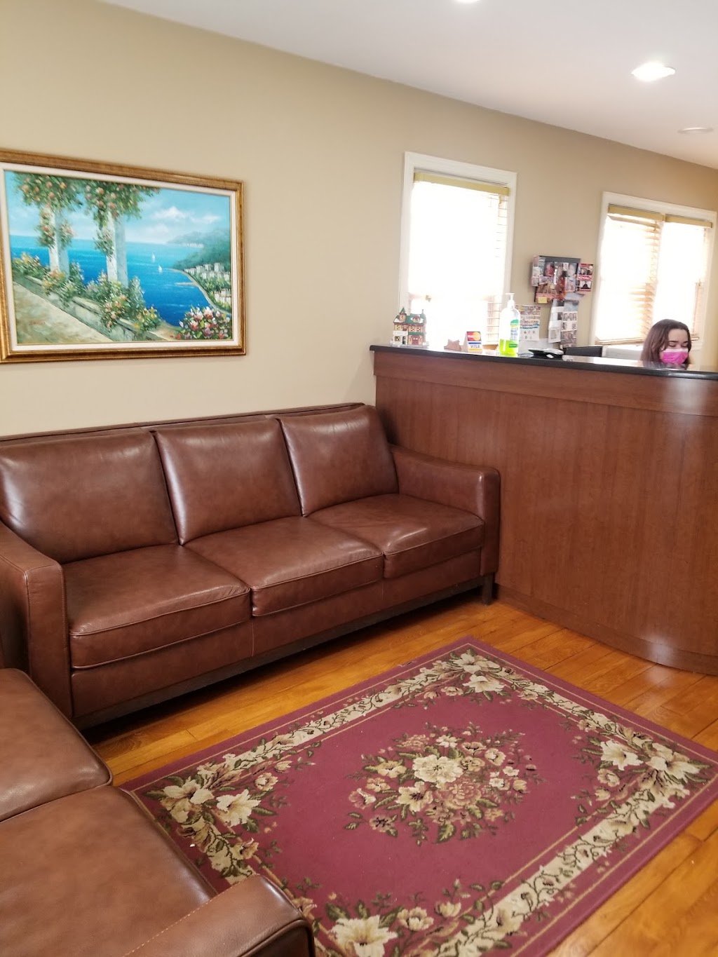 Dr. Tania H. Saavedra, DDS | 185 N Wantagh Ave, Levittown, NY 11756 | Phone: (516) 622-9394