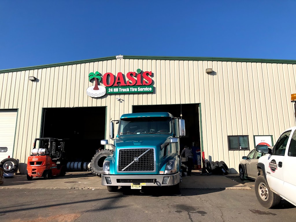 Oasis Truck Tire Services | 231 Ledyard St, Hartford, CT 06114 | Phone: (860) 296-8749
