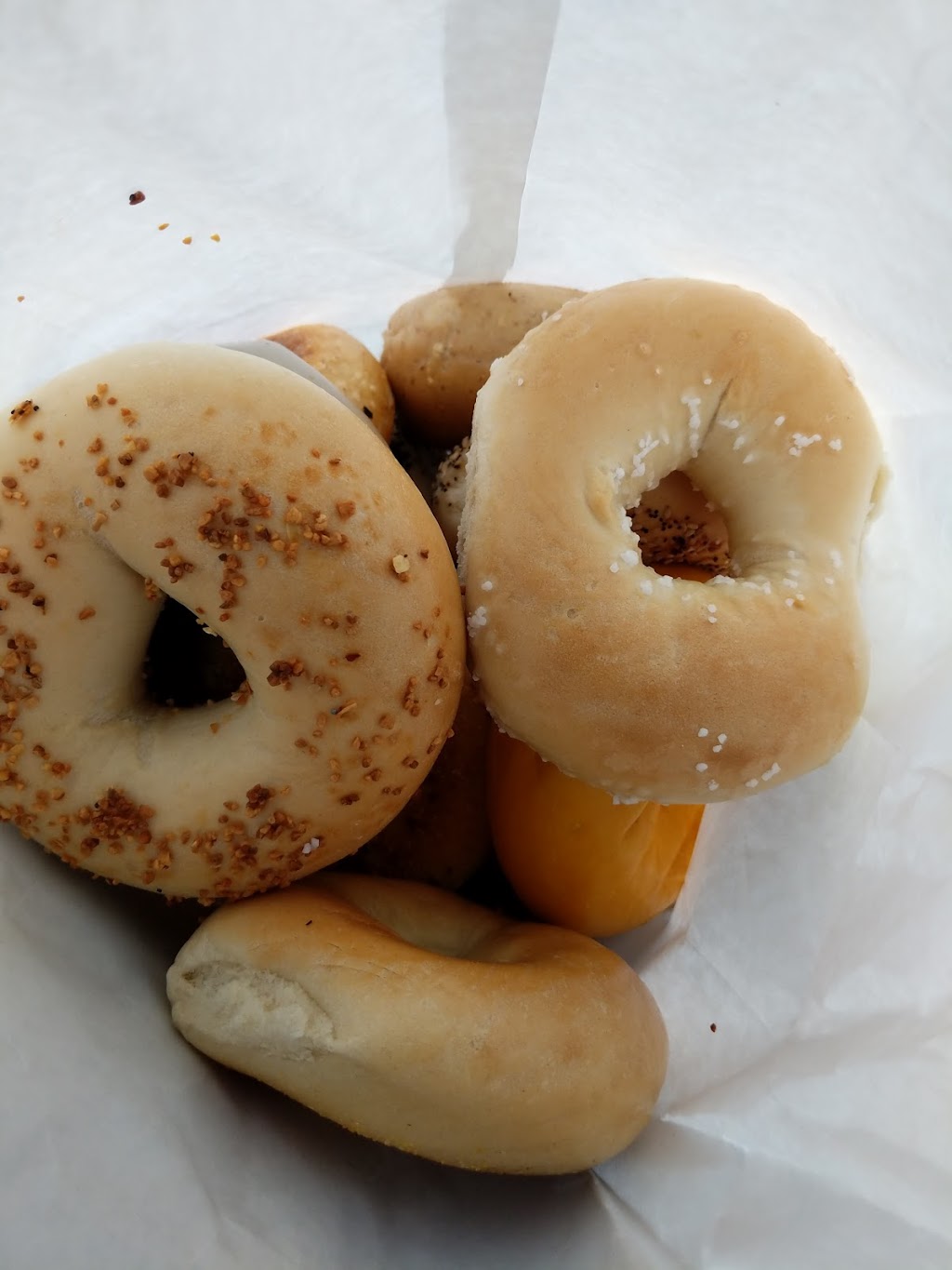 Lizsue Bagels II | 120 New Canaan Ave UNIT 9, Norwalk, CT 06850 | Phone: (203) 849-1322