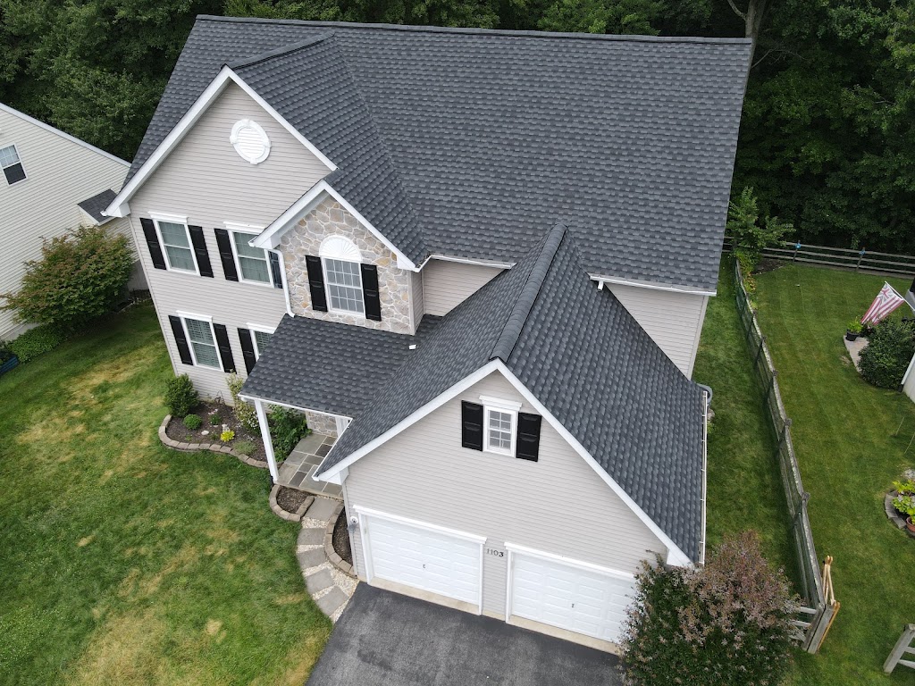 Storm Tech Roofers | 605 Milleson Ln, West Chester, PA 19380 | Phone: (610) 304-4577