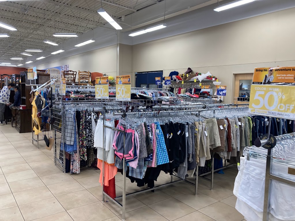 Goodwill New Milford Store & Donation Station | 115 Danbury Rd, New Milford, CT 06776 | Phone: (860) 354-9182