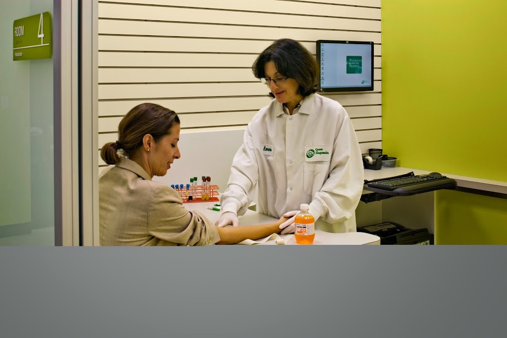 Quest Diagnostics Floral Park | 265 Jericho Turnpike, Floral Park, NY 11001 | Phone: (516) 677-7704