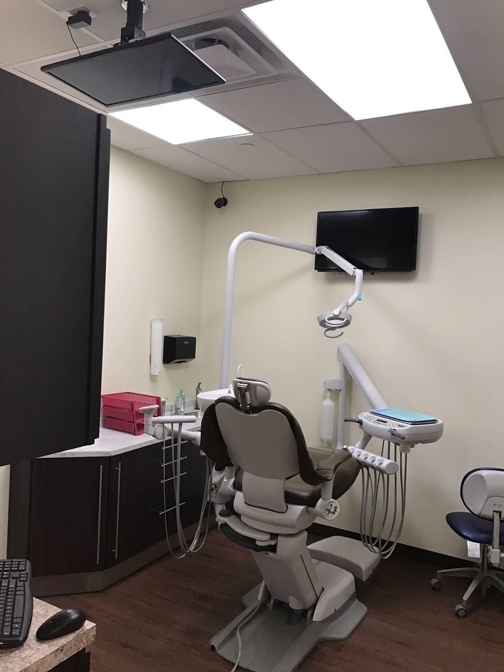 Optima Dental | 222 Commerce Cir, Bristol, PA 19007 | Phone: (215) 458-8161