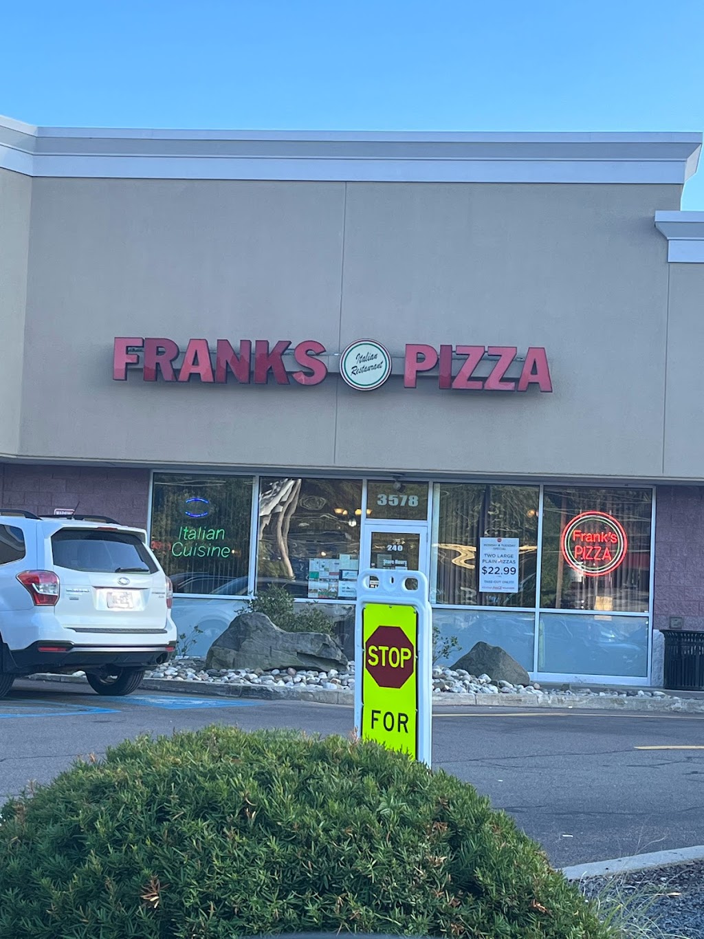 Franks Pizza of Bartonsville | 3578 PA-611 Suite 240, Bartonsville, PA 18321 | Phone: (570) 872-9900