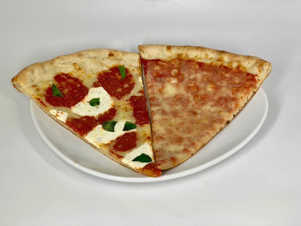 Randazzos Pizza | 3648 Welsh Rd, Willow Grove, PA 19090 | Phone: (215) 830-9696