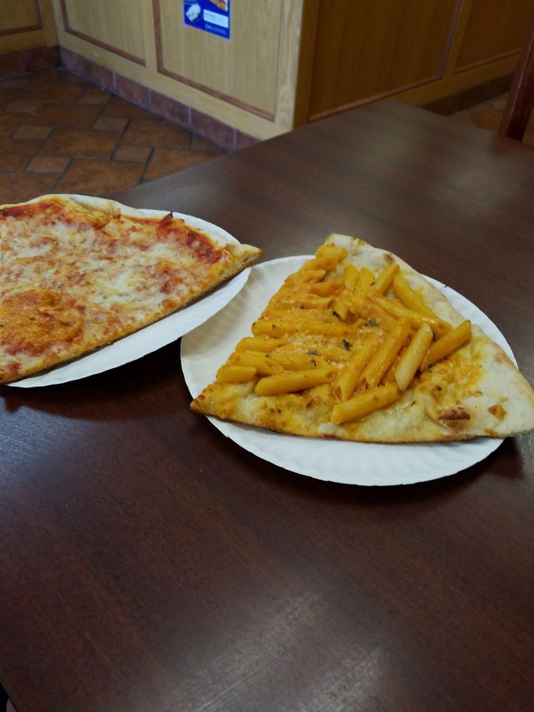 DeCaros Pizzeria & Italian Eatery | 2518 Hooper Ave, Brick Township, NJ 08723 | Phone: (732) 262-7746
