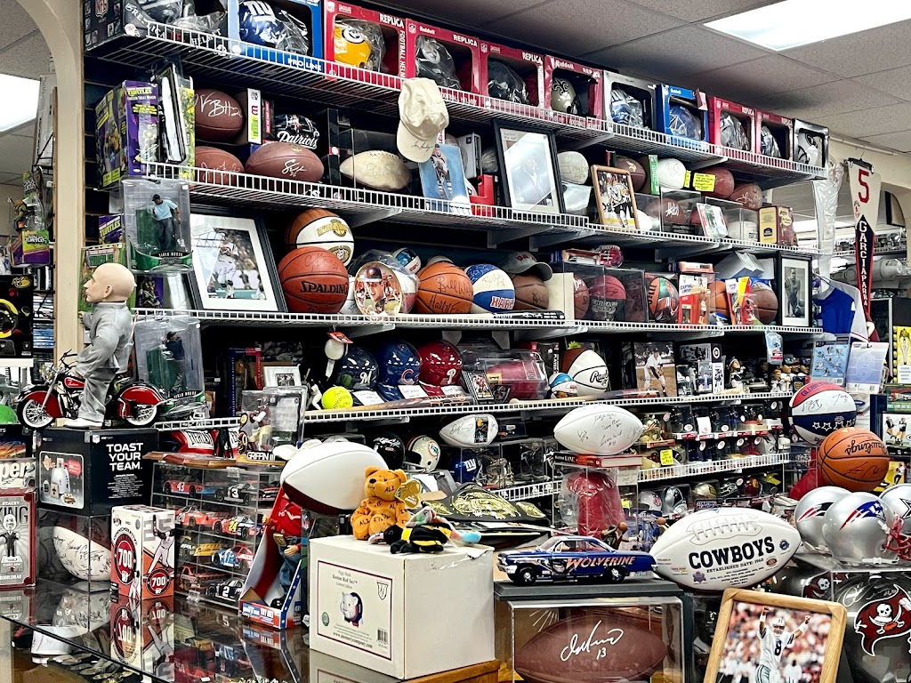 M & J Video Games & Collectibles | 847 Queen St, Southington, CT 06489 | Phone: (860) 479-9223