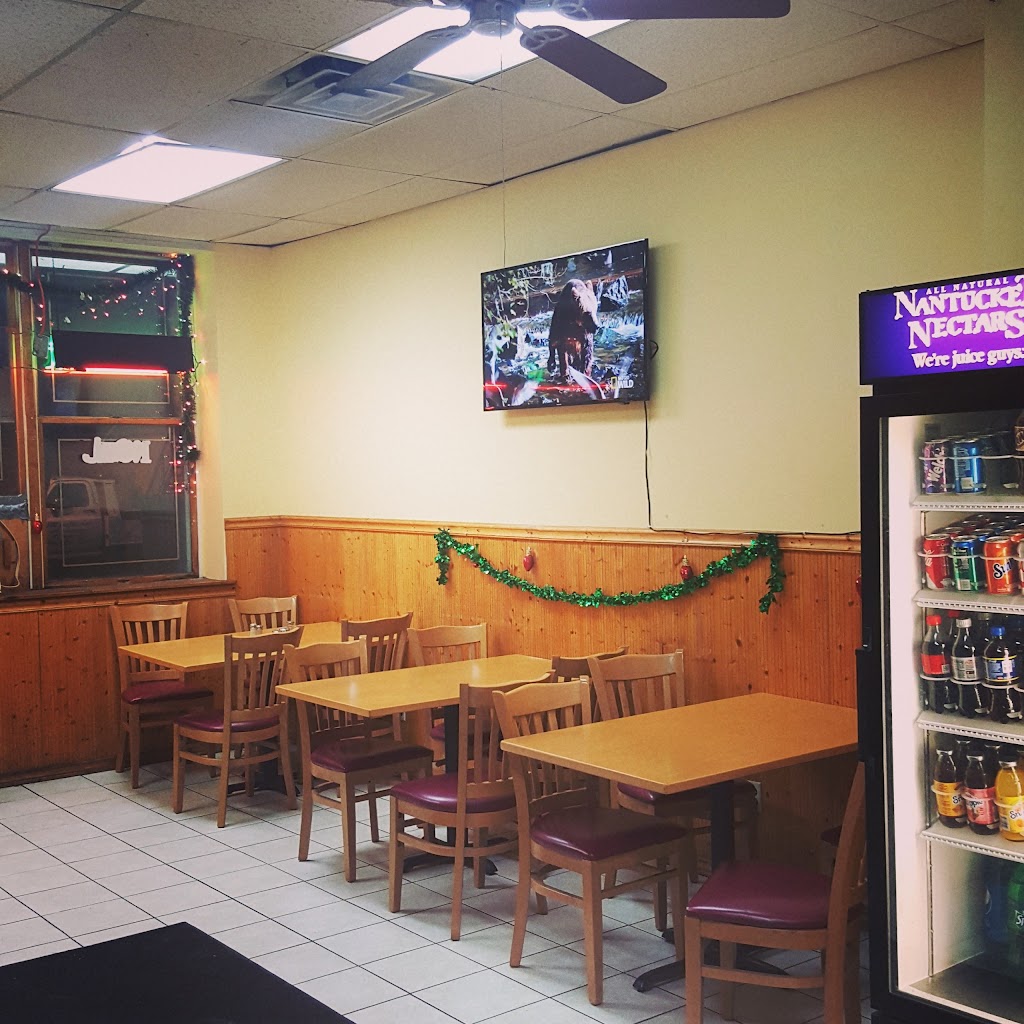 Ninos Pizza | 66 E Madison Ave, Dumont, NJ 07628 | Phone: (201) 385-1999