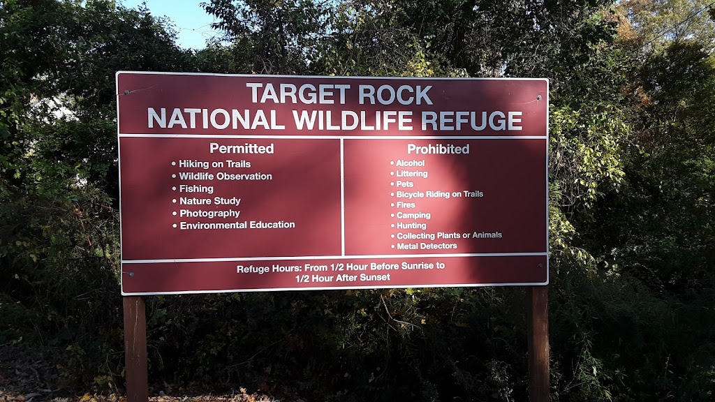 Target Rock National Wildlife Refuge | 12 Target Rock Road Huntington, Lloyd Harbor, NY 11743 | Phone: (631) 286-0485