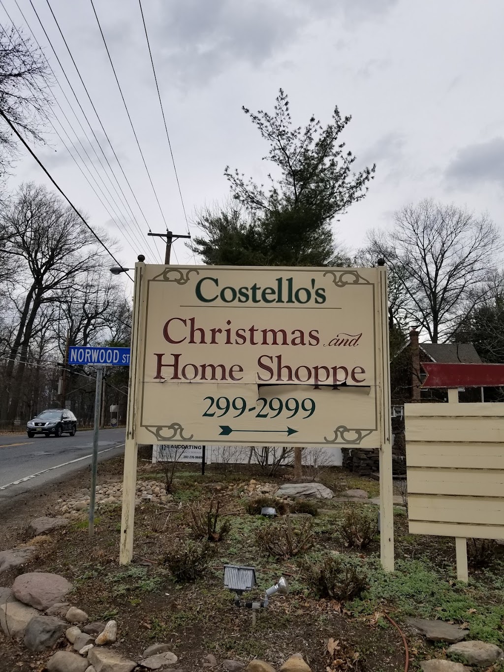 Costellos Christmas & Home | 2 Norwood St, Deepwater, NJ 08023 | Phone: (856) 299-2999