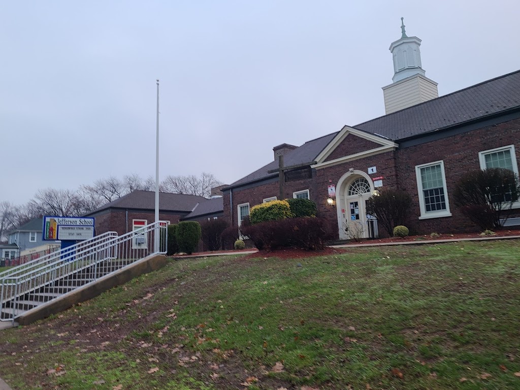 Jefferson Elementary School | 200 Hickory Ave, Bergenfield, NJ 07621 | Phone: (201) 385-8804