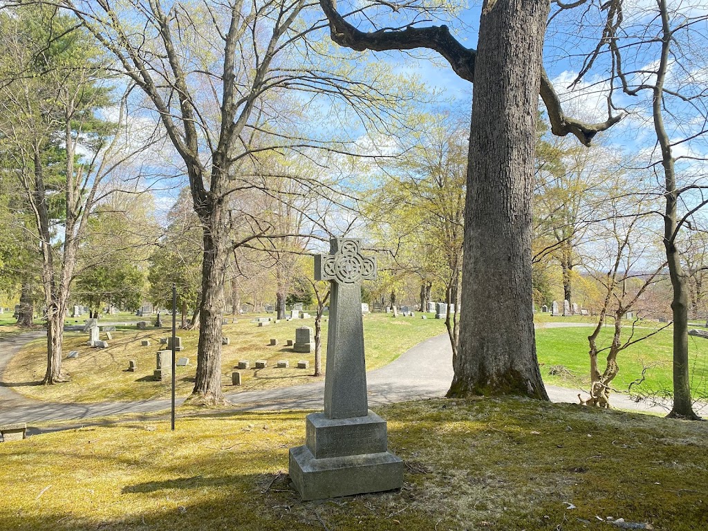 Wappingers Falls Rural Cemetery | 174-208 W Main St, Wappingers Falls, NY 12590 | Phone: (845) 464-6936