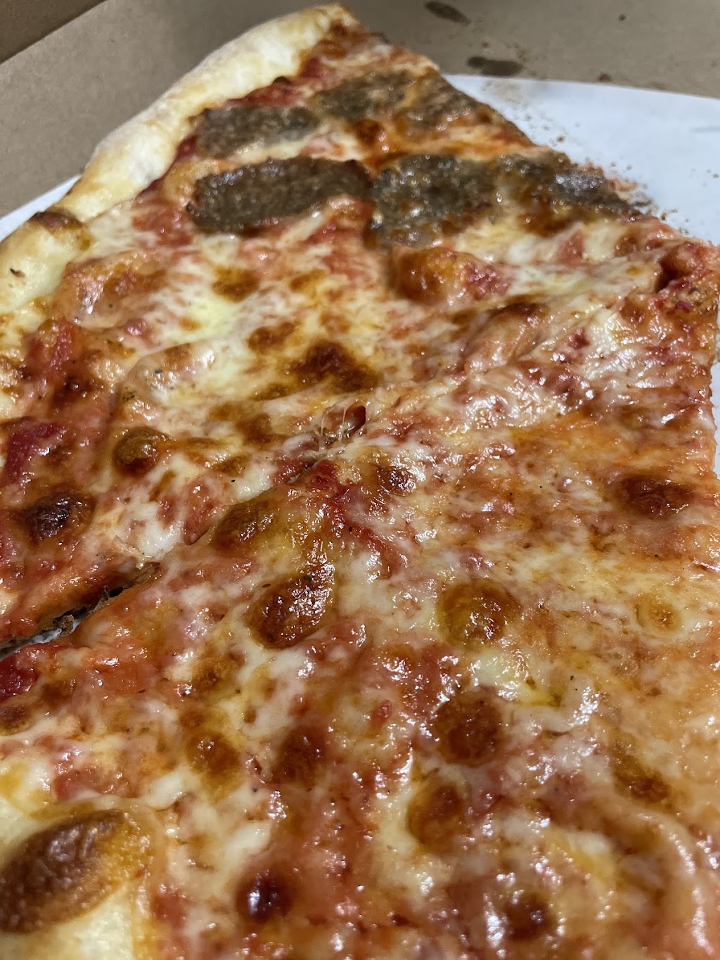 Timothys Pizza Kitchen | 10 Little Neck Rd, Centerport, NY 11721 | Phone: (631) 261-4020