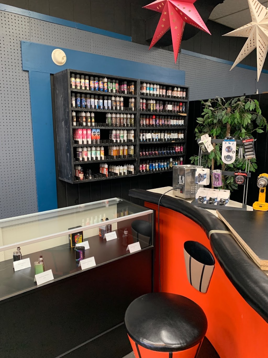 Natural Paths - Alternative Solutions CBD, Vape, Kava & More | 1610 Boston Post Rd, Old Saybrook, CT 06475 | Phone: (860) 877-8273