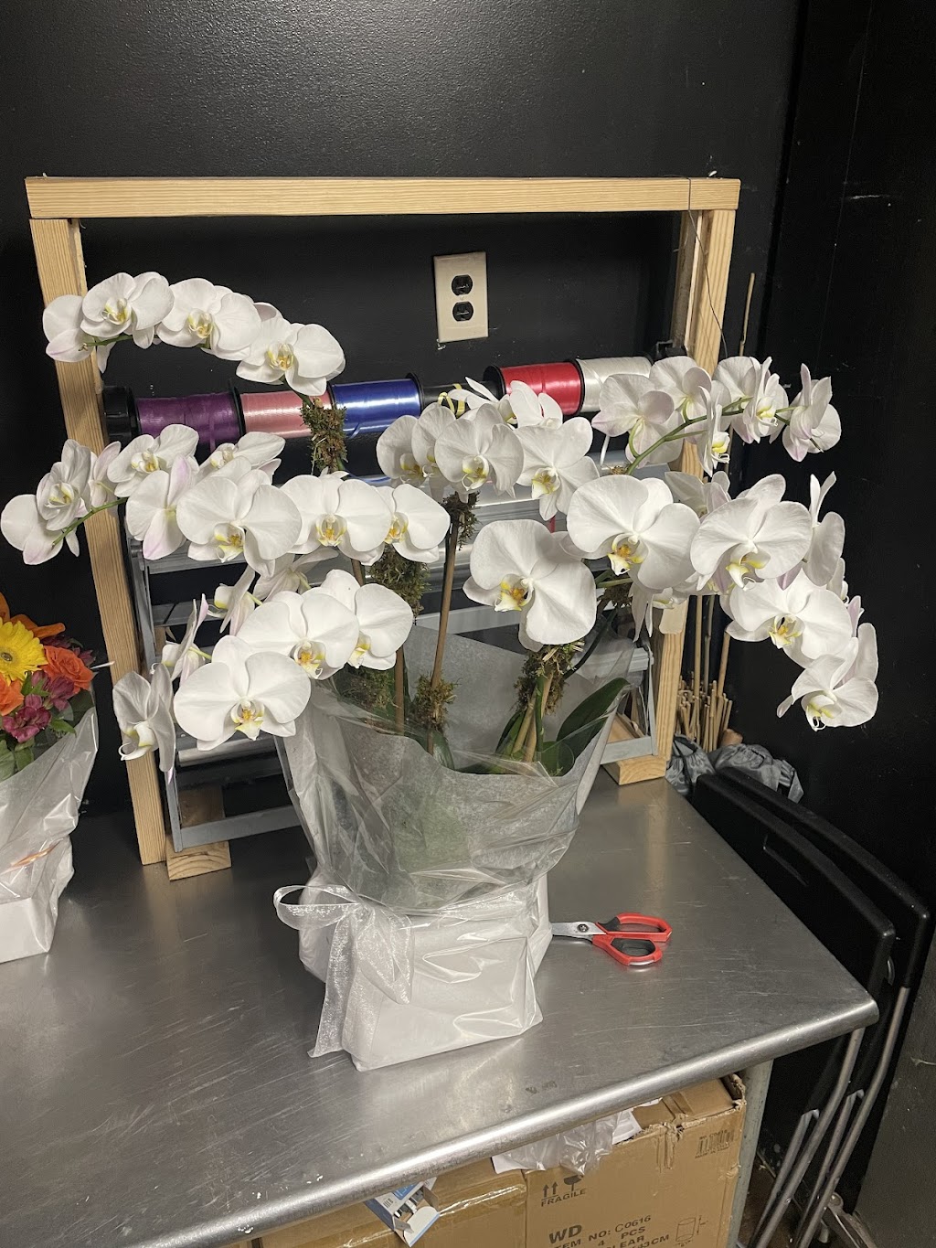 Lovely blooms decorations Corp. | 72-51 Metropolitan Ave, Queens, NY 11379 | Phone: (917) 832-6446