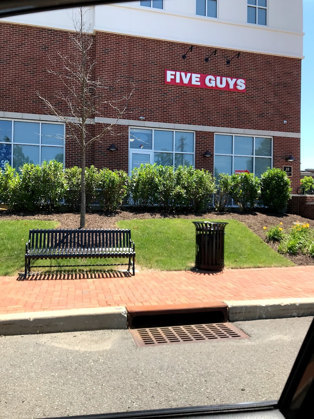 Five Guys | 15 Schalks Crossing Rd #104, Plainsboro Township, NJ 08536 | Phone: (609) 799-2222