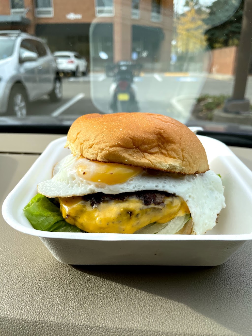 Burgers Shakes and Fries | 800 Post Rd, Darien, CT 06820 | Phone: (203) 202-9401
