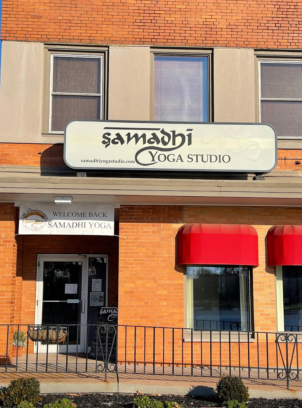 Samadhi Yoga Studio | 283 E Center St, Manchester, CT 06040 | Phone: (860) 432-8020