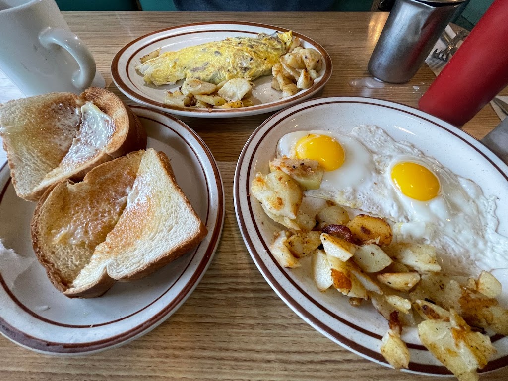 Robin Hood Diner | Rock Ave, Livingston Manor, NY 12758 | Phone: (845) 439-4404