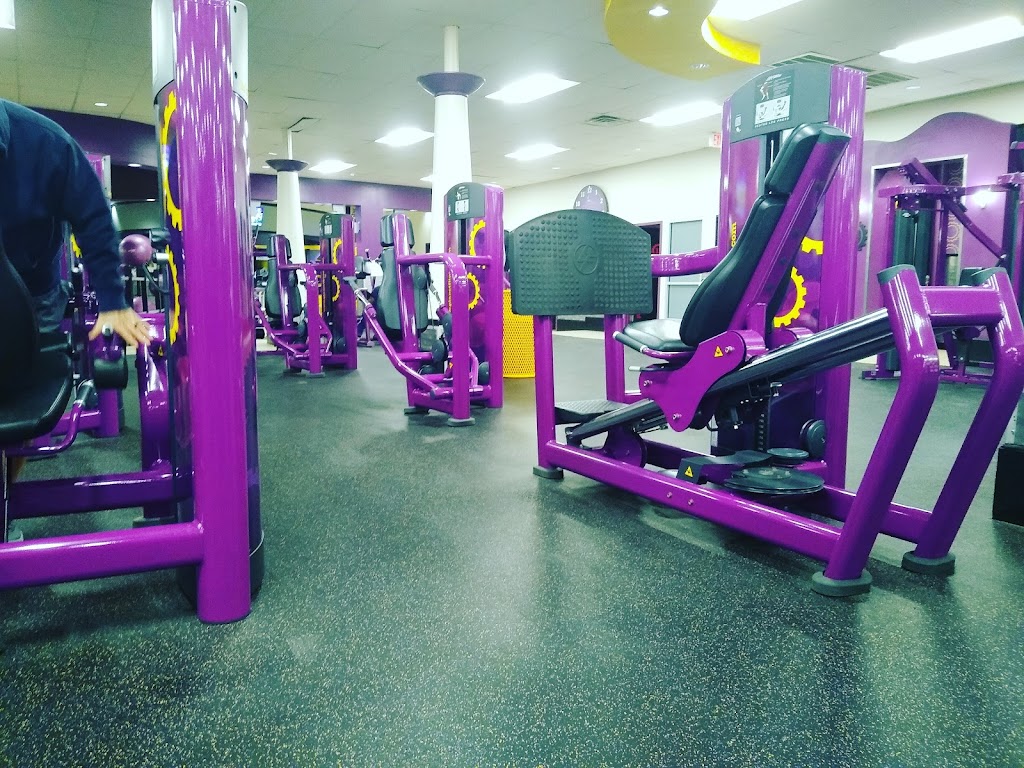 Planet Fitness | 3675 Albany Post Rd, Poughkeepsie, NY 12601 | Phone: (845) 473-8000