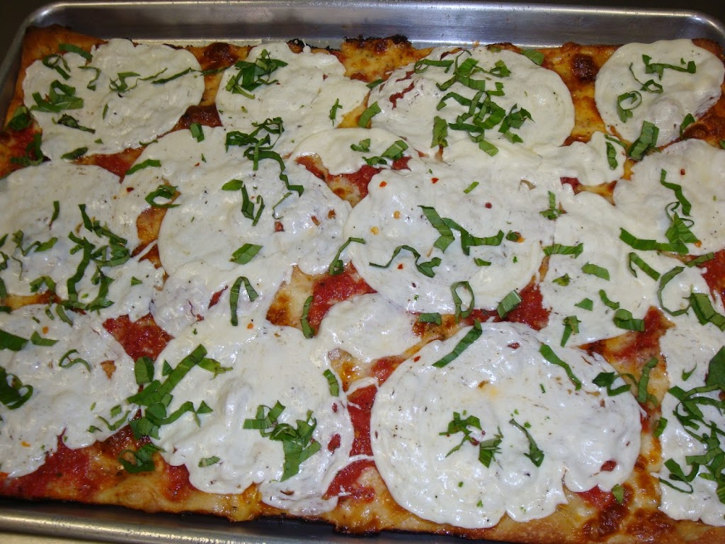 Cacciatori Pizza | 30 N Middletown Rd, Nanuet, NY 10954 | Phone: (845) 623-5001