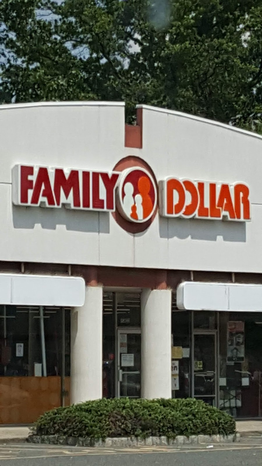 Family Dollar | 2303 Woodbridge Ave, Edison, NJ 08817 | Phone: (732) 509-1485