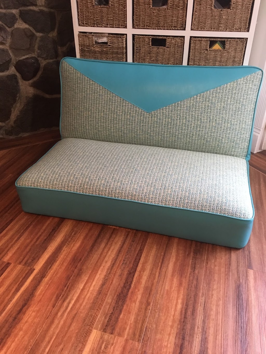 Custom Touch Upholstery | 587 N Quaker Ln, Hyde Park, NY 12538 | Phone: (845) 229-5396