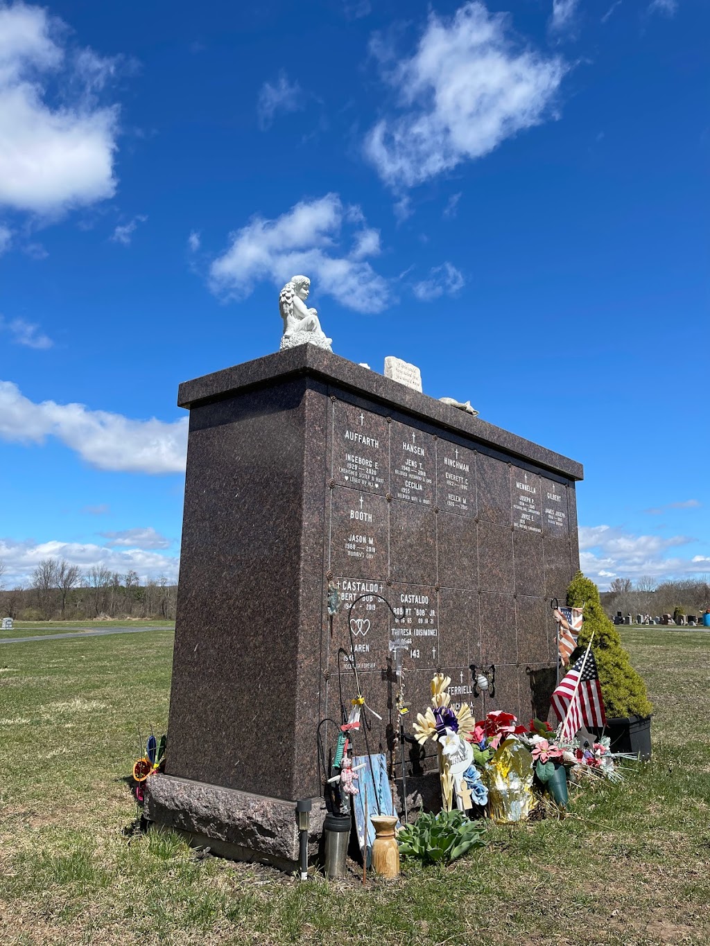 Buena Vista Cemetery Inc | 1915 US-209, Brodheadsville, PA 18322 | Phone: (570) 992-1945