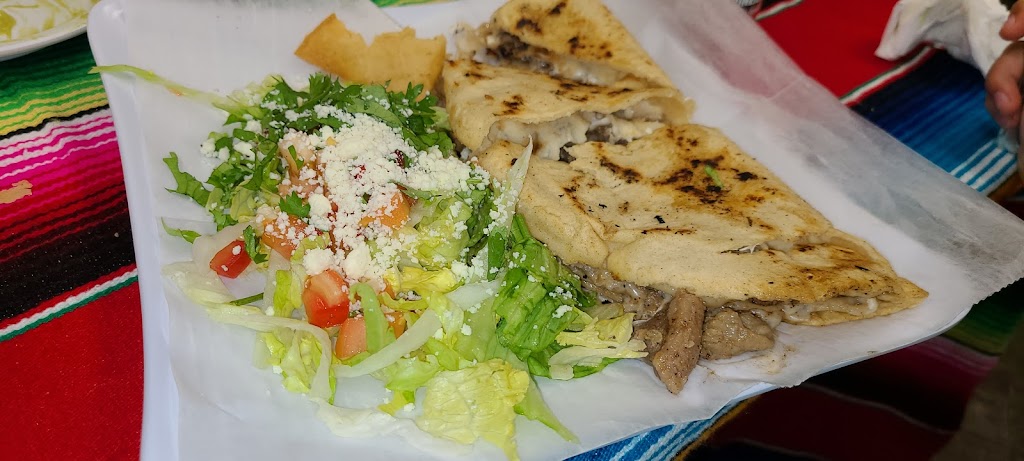 El Paisa Mexican Restaurant LLC | 21 S Main St STE 6, Barnegat Township, NJ 08005 | Phone: (609) 891-2398