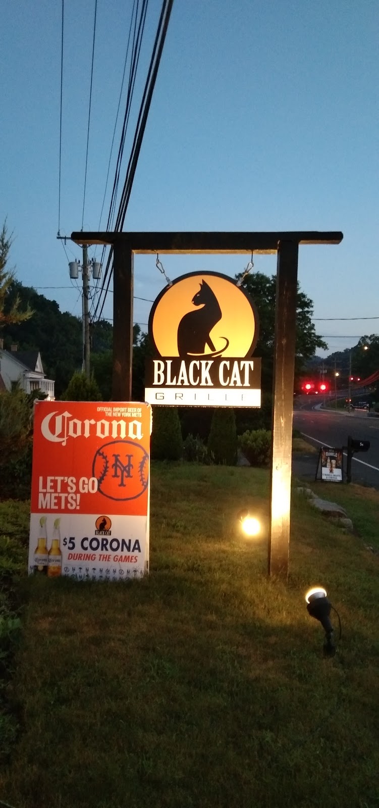 Black Cat Grille | 9 Ethan Allen Hwy, Ridgefield, CT 06877 | Phone: (203) 587-1276