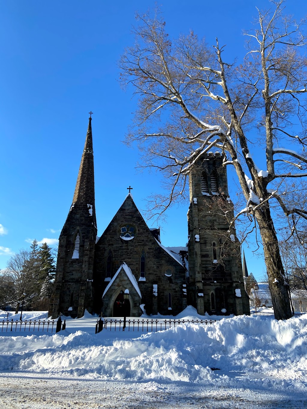 St Pauls Episcopal Church | 34 Main St, Oxford, NY 13830 | Phone: (607) 843-7011