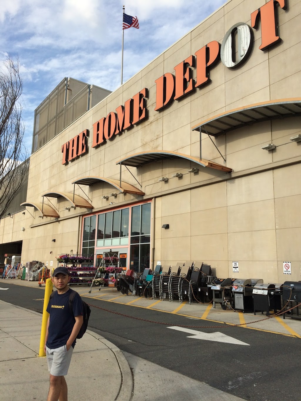 The Home Depot | 180 12th St, Jersey City, NJ 07310 | Phone: (201) 963-6513