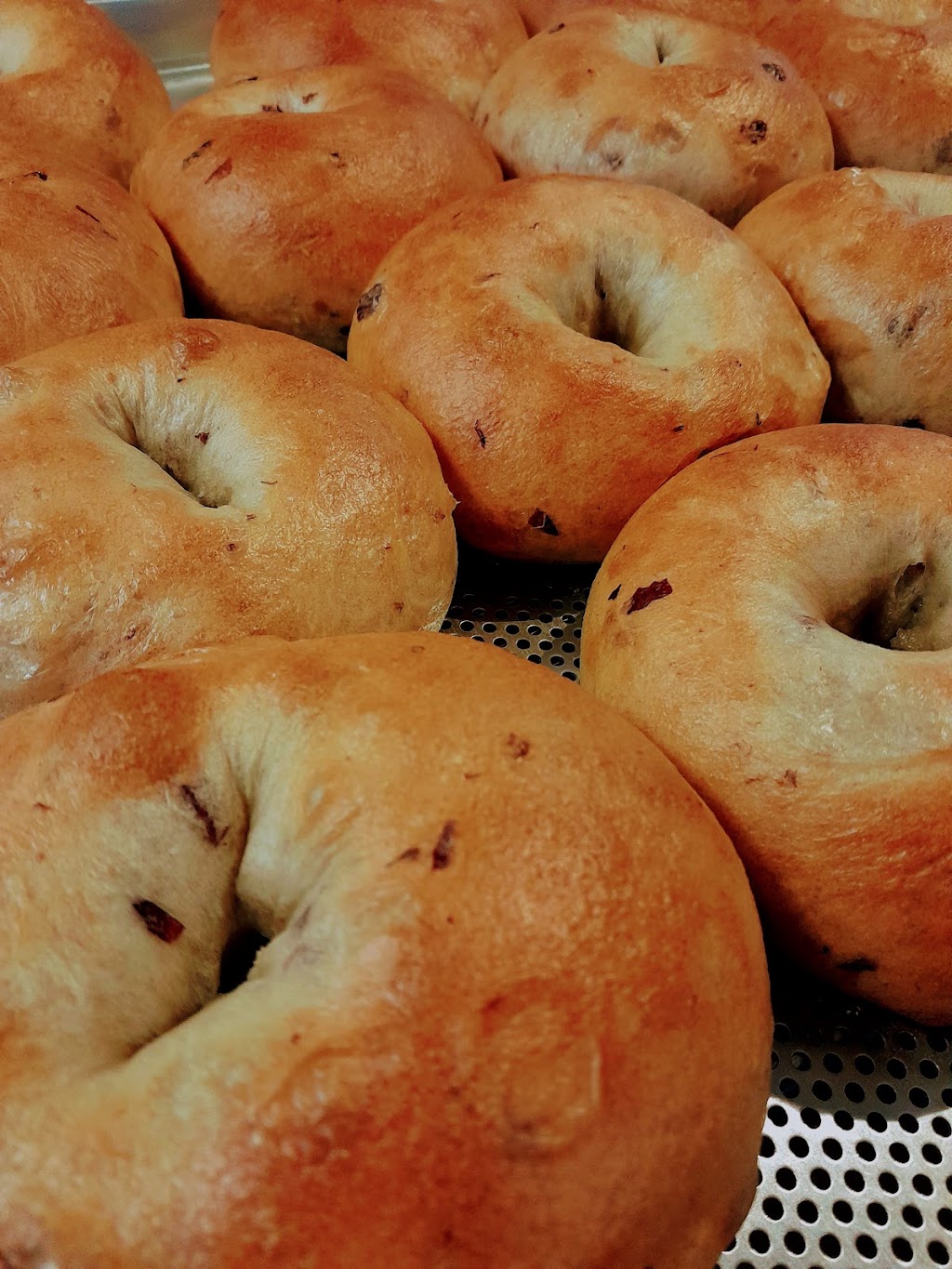 Wallenpaupack bagel | 868 Main St, Newfoundland, PA 18445 | Phone: (570) 766-3333