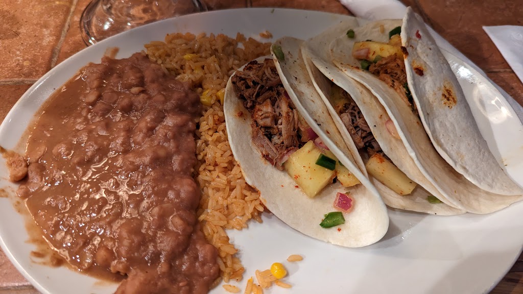 On The Border Mexican Grill & Cantina - West Springfield | 33 Border Way W, Springfield, MA 01089 | Phone: (413) 304-3500