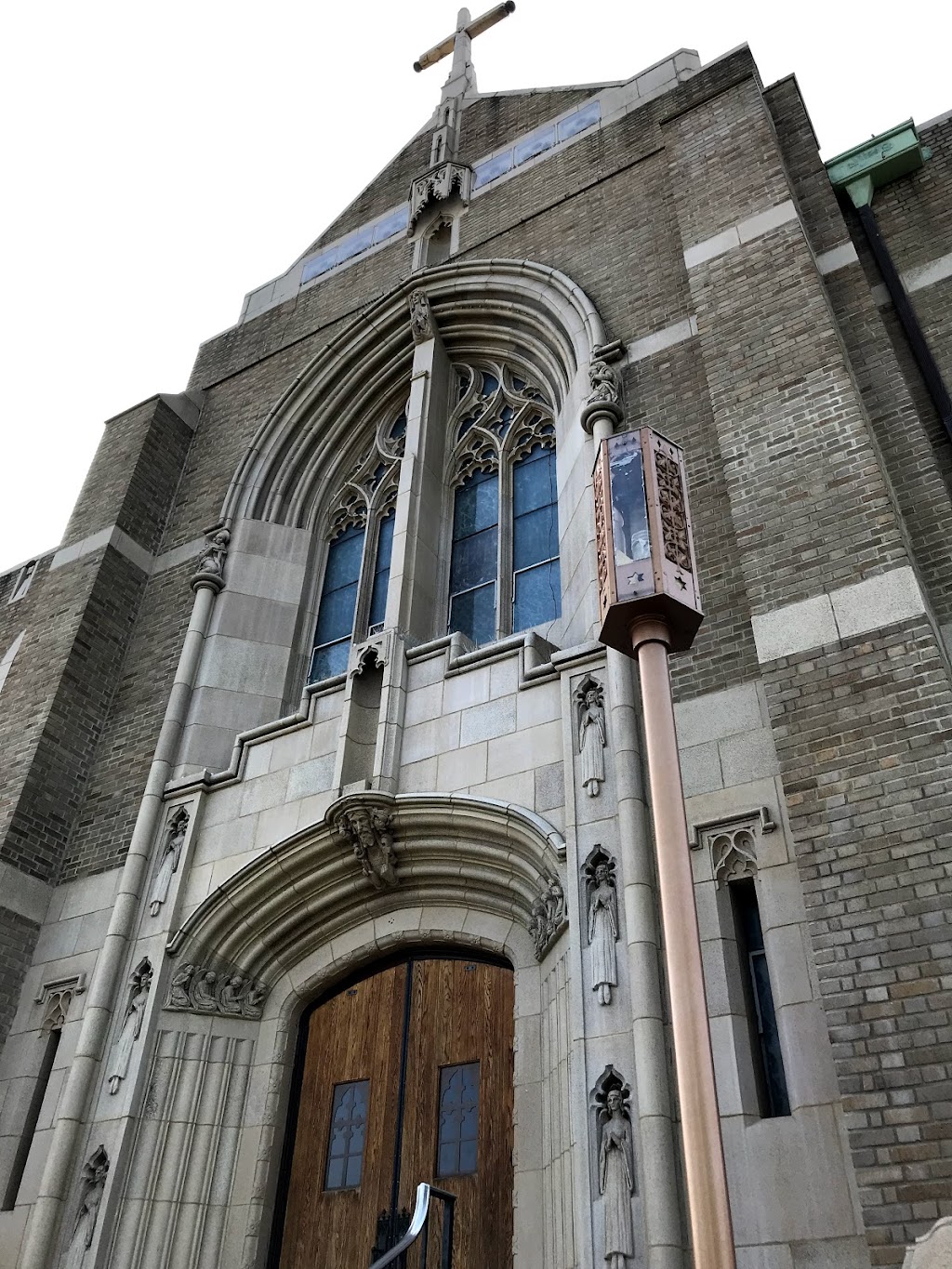 St Genevieves Church | 200 Monmouth Rd, Elizabeth, NJ 07208 | Phone: 09083 514444