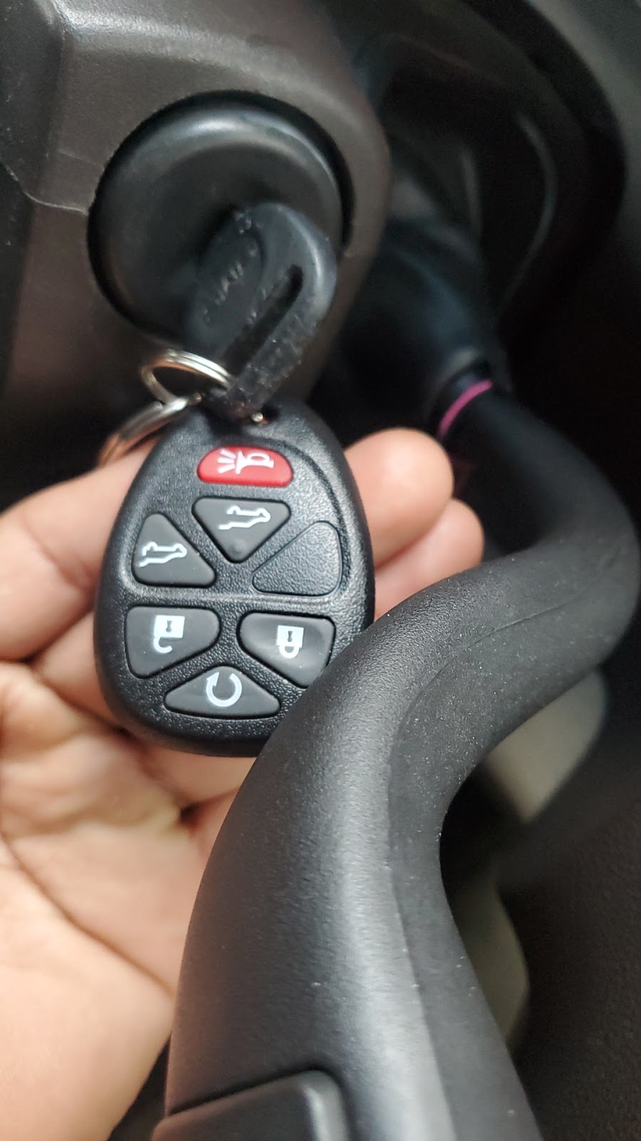 Auto Keys Made Here | 2203 New England Thruway, The Bronx, NY 10475 | Phone: (718) 671-7777