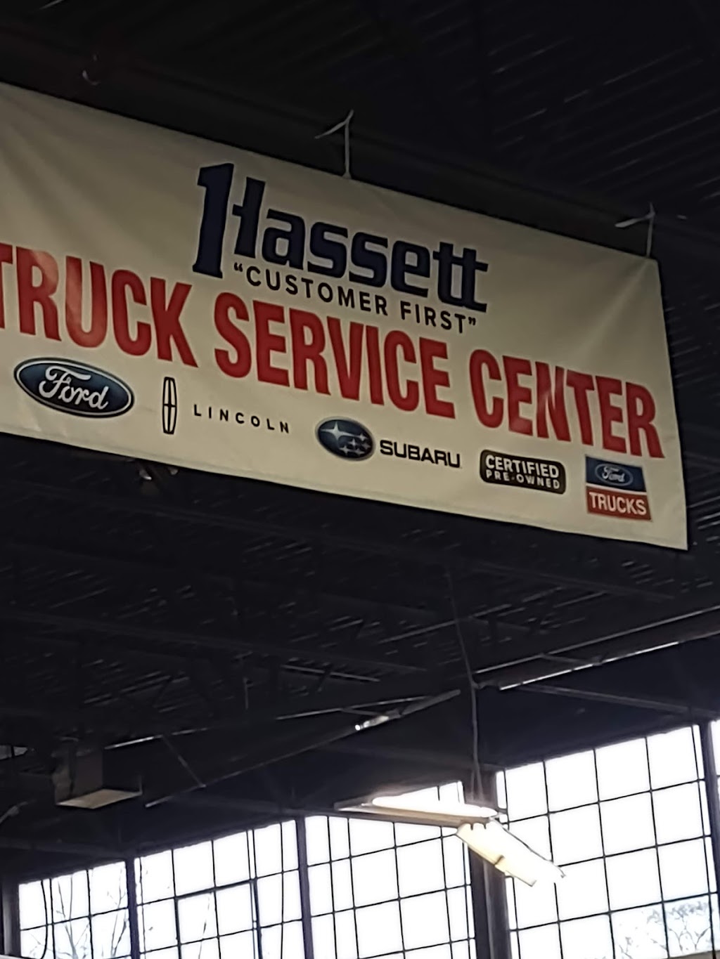 Hassett Truck Center | 1886 Seaford Ave, Wantagh, NY 11793 | Phone: (516) 785-0000