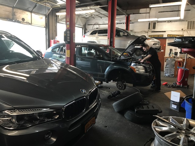1080 Main Street Automotive Repair | 1080 Main St, Holbrook, NY 11741 | Phone: (631) 676-6611