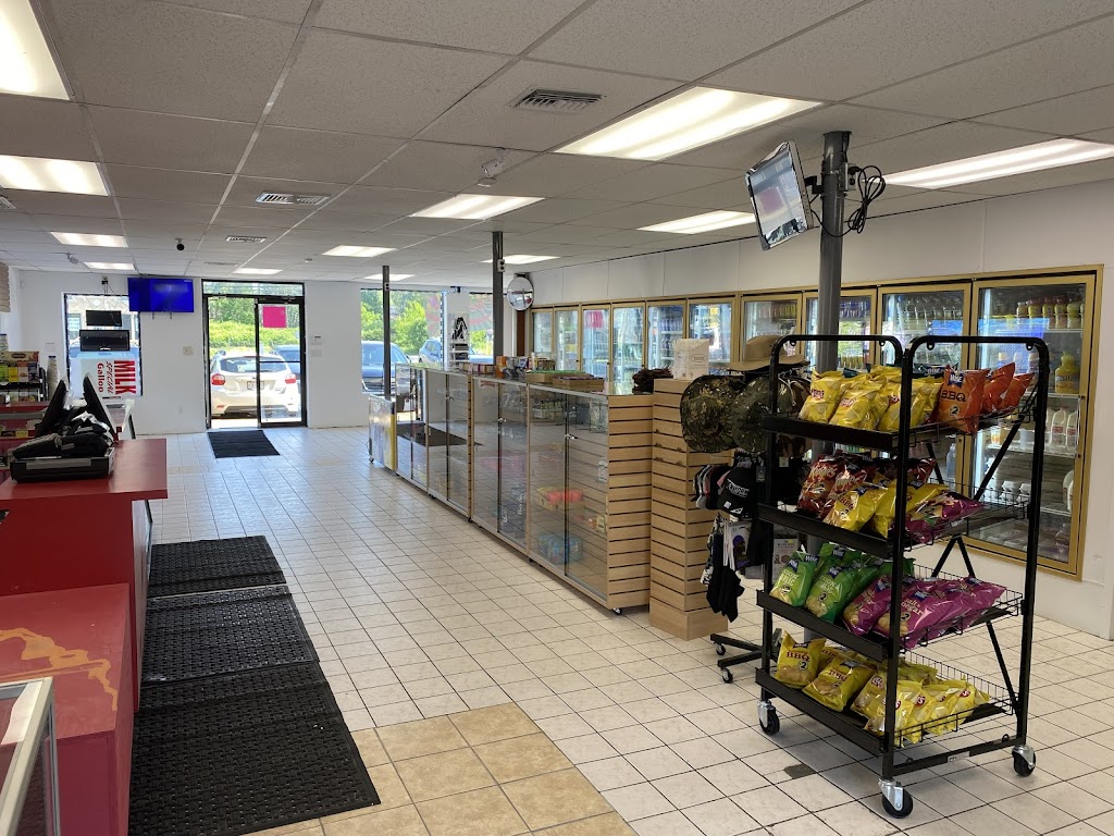 Selden Drive Thru Convenience | 729 Middle Country Rd, Selden, NY 11784 | Phone: (631) 846-6967