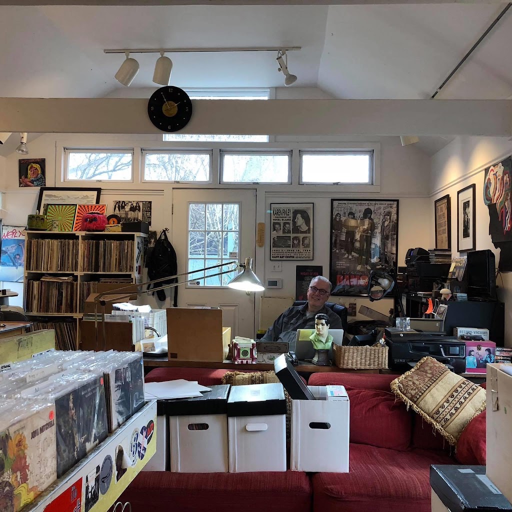 Vinyl Rescue | 254 Quaker Rd, Pomona, NY 10970 | Phone: (845) 353-9747