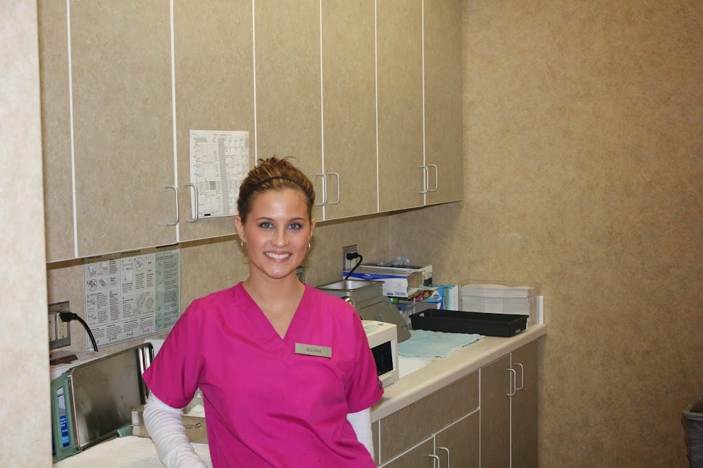 Day Hill Dental | 1060 Day Hill Rd, Windsor, CT 06095 | Phone: (860) 688-5595
