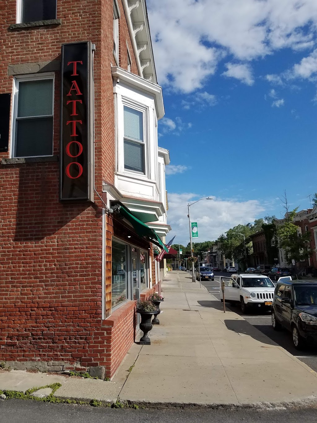 Fawns Leap Tattoo | 298 Main St, Catskill, NY 12414 | Phone: (518) 719-1613