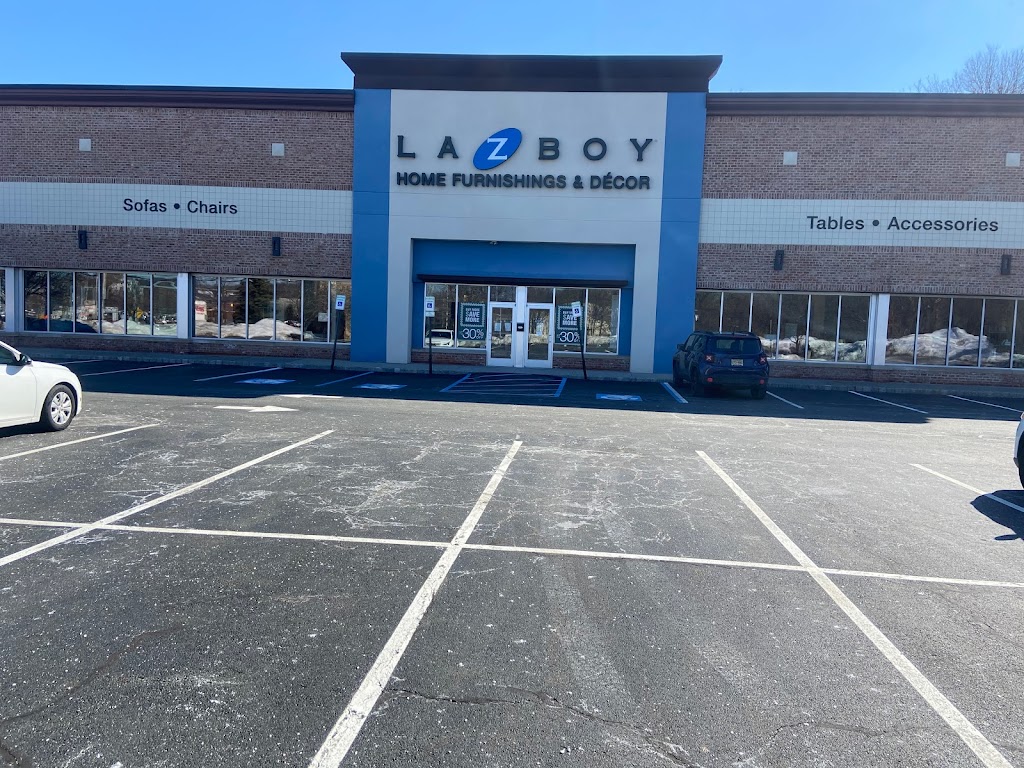 La-Z-Boy Home Furnishings & Décor | Point Shopping Ctr, 500 Mt Pleasant Ave, Dover, NJ 07801 | Phone: (973) 891-1857
