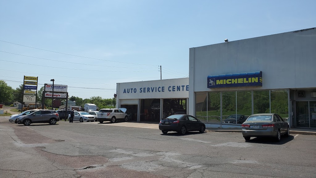 Bergeys Tire & Auto Service Centers | 141 E Main St, Silverdale, PA 18962 | Phone: (215) 257-5061