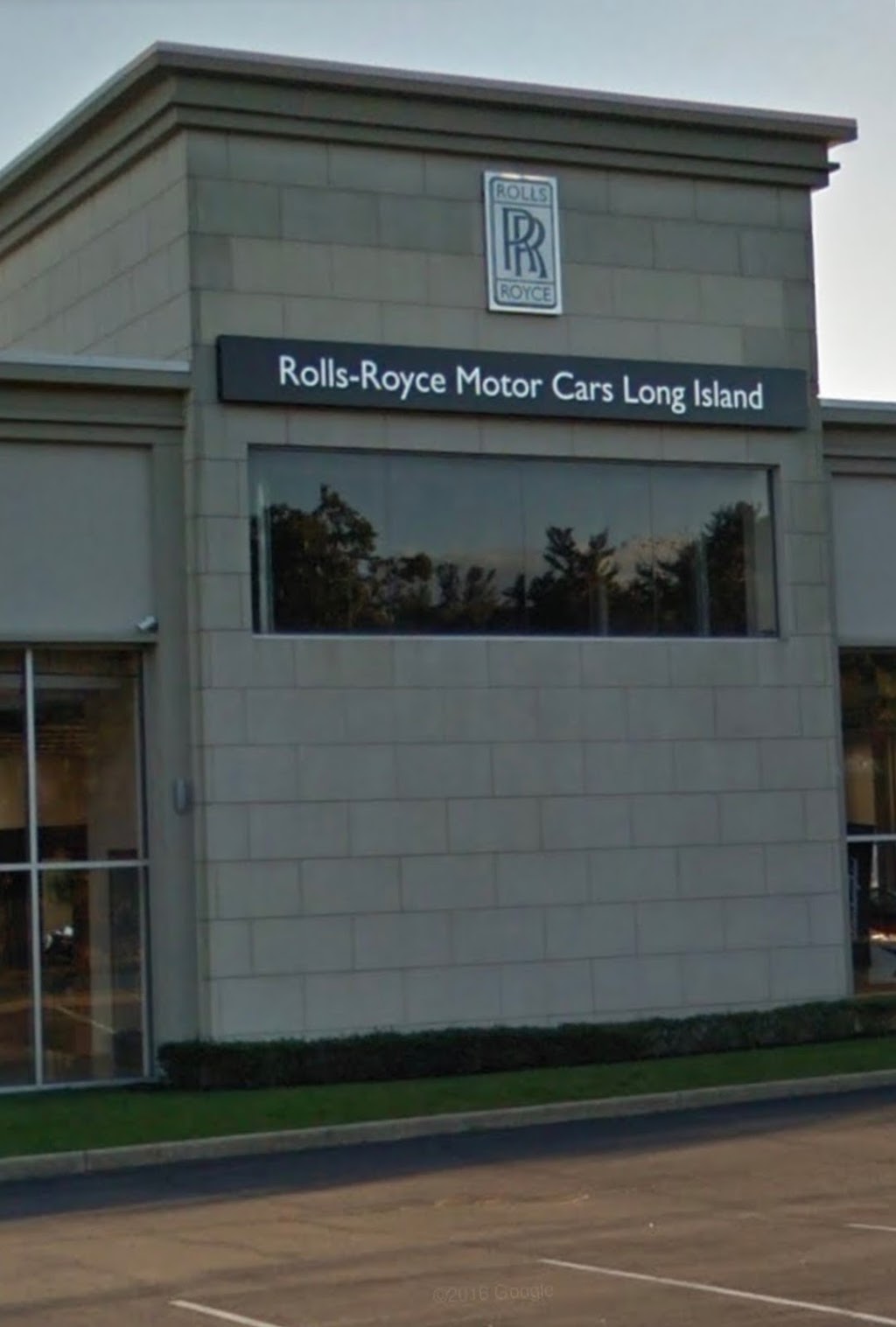 Rolls-Royce Motor Cars Long Island | 115 S Service Rd, Jericho, NY 11753 | Phone: (516) 203-3030