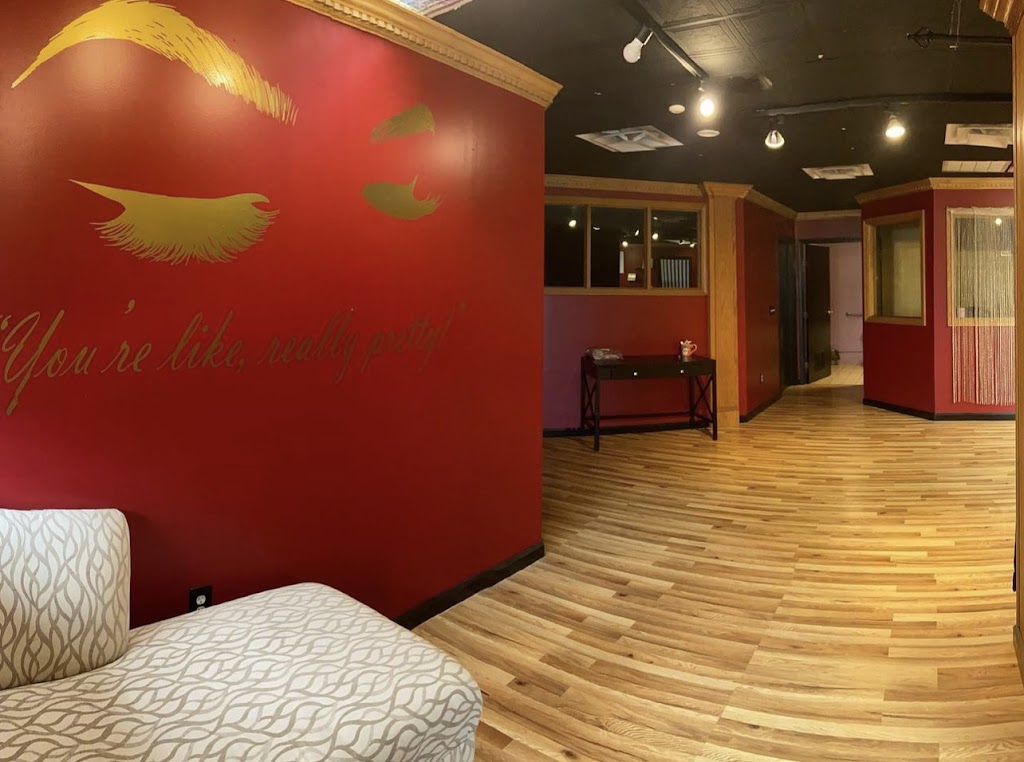 Ooh La La Lash Lounge | 175 NJ-23 Suite C & D, Hamburg, NJ 07419 | Phone: (973) 433-6293