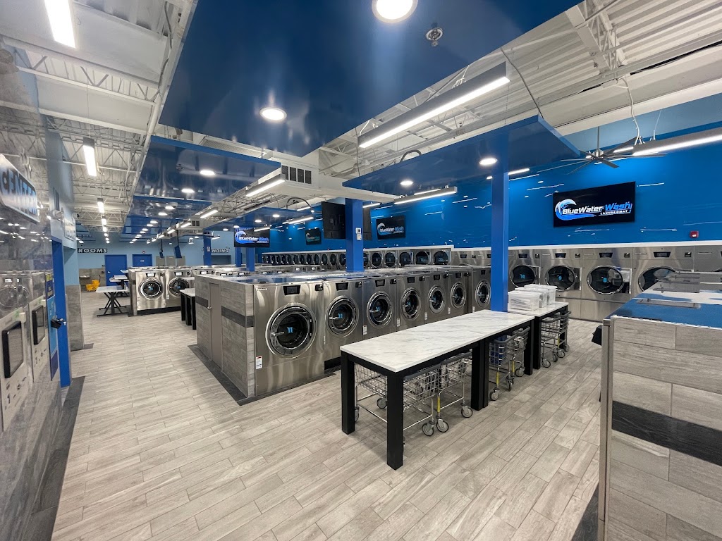 BlueWater Wash Laundromat | 4405 Governor Printz Blvd, Wilmington, DE 19802 | Phone: (302) 660-8038